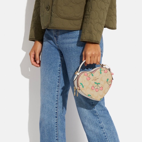 COACH Heart Crossbody In Signature Canvas With Heart Cherry Print NEW - Picture 4 of 14
